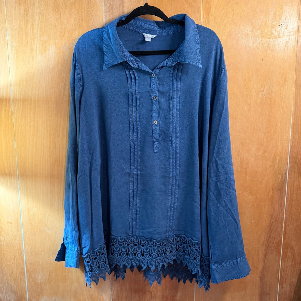 Cato Blue Rayon Crochet Lace Hem Pintuck Tunic Blouse Plus Size 22/24W